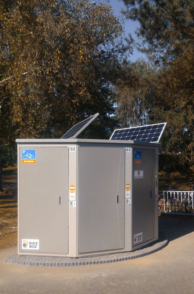 Bike Box - Tábor, Plavecký stadion